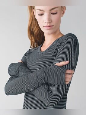 Lululemon swiftly tech loose fit size 4